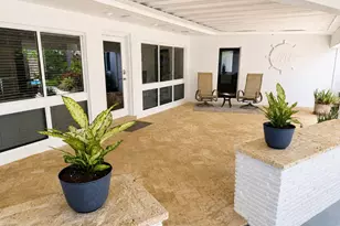 2200 NE 32nd Ave, Fort Lauderdale, FL 33305 - Photo 3