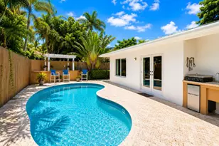 2200 NE 32nd Ave, Fort Lauderdale, FL 33305 - Photo 5