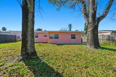 1520 SW 68th Way, North Lauderdale, FL 33068 - Photo 25