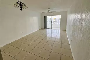 8130 Sunrise Lakes, Sunrise, FL 33322 - Photo 7