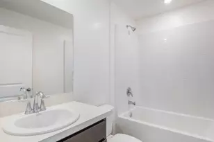 207 SW Aubudon Ave, Port Saint Lucie, FL - Photo 25