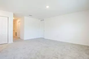 207 SW Aubudon Ave, Port Saint Lucie, FL 34984 - Photo 23