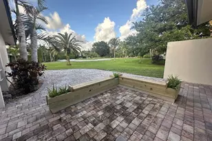 11460 SW 1st Ct, Plantation, FL 33325 - Photo 15