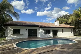 11460 SW 1st Ct, Plantation, FL 33325 - Photo 9