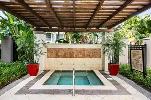 2421 NE 65th St, Fort Lauderdale, FL 33308 - Photo 17