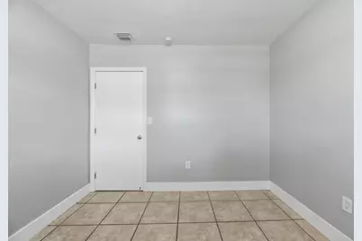 1000 N 71st Avenue, Hollywood, FL 33024 - Photo 23