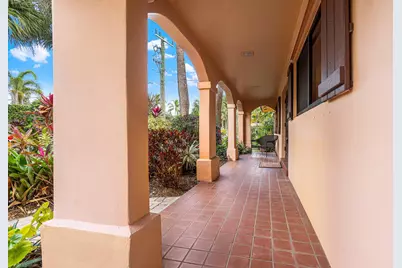 708 NW 6th Drive, Boca Raton, FL 33486 - Photo 11