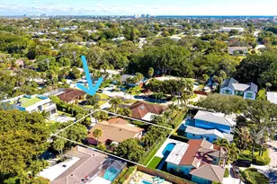 708 NW 6th Dr, Boca Raton, FL 33486 - Photo 17