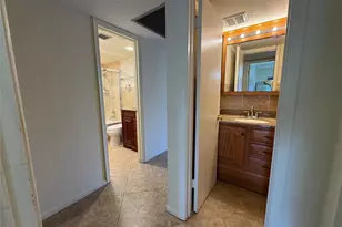 2021 Ashby D, Deerfield Beach, FL 33442 - Photo 13