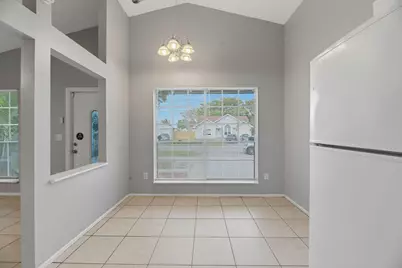 8666 SW 14th Street, Pembroke Pines, FL 33025 - Photo 11