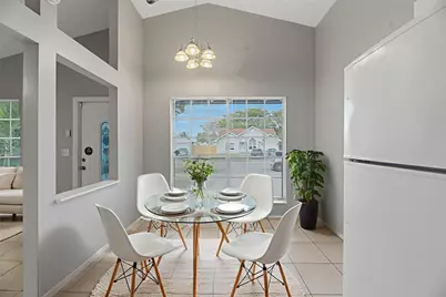 8666 SW 14th Street, Pembroke Pines, FL 33025 - Photo 3