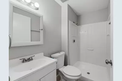 8666 SW 14th Street, Pembroke Pines, FL 33025 - Photo 21