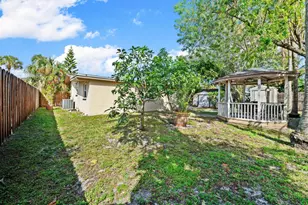 5554 SW 6th St, Margate, FL 33068 - Photo 19