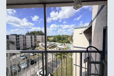 7035 NW 186th Street #D508, Hialeah, FL 33015 - Photo 1