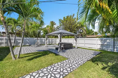 537 NW 45th Street, Fort Lauderdale, FL 33309 - Photo 17