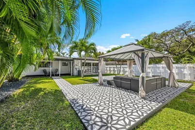 537 NW 45th Street, Fort Lauderdale, FL 33309 - Photo 13