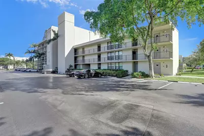 4 Royal Palm Way #503, Boca Raton, FL 33432 - Photo 31