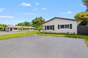 832 NE 12th Ave, Pompano Beach, FL 33060 - Photo 1