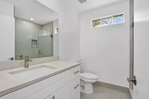 3385 Seabreeze Ln, Margate, FL 33063 - Photo 13