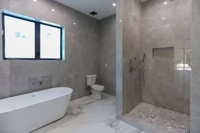 2421 NE 201st Street, Miami, FL 33180 - Photo 13