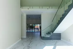 2421 NE 201st St, Miami, FL 33180 - Photo 9