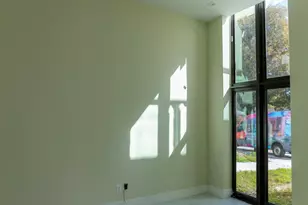 2421 NE 201st St, Miami, FL 33180 - Photo 15