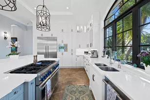 2319 NE 28th St, Pompano Beach, FL 33064 - Photo 13