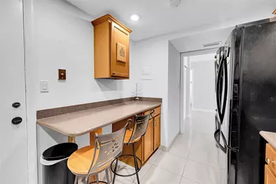 801 S Ocean Drive #605, Hollywood, FL 33019 - Photo 23