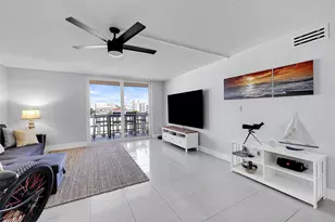 801 S Ocean Dr, Hollywood, FL 33019 - Photo 27