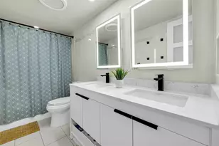 801 S Ocean Dr, Hollywood, FL 33019 - Photo 29