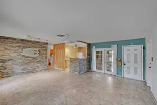 2822 SW Natura Blvd, Deerfield Beach, FL 33441 - Photo 9