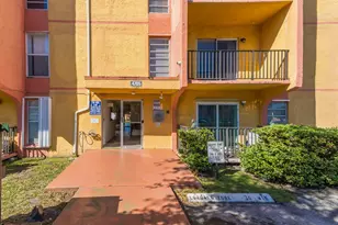 4705 NW 7th St, Miami, FL 33126 - Photo 3