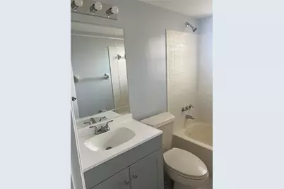 1022 Twin Lakes Drive, Coral Springs, FL 33071 - Photo 11