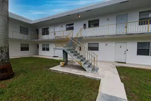6211 SW 37th St, Davie, FL 33314 - Photo 17