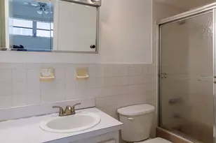 6211 SW 37th St, Davie, FL 33314 - Photo 13