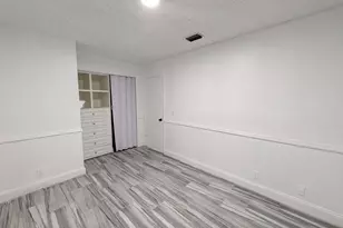 2142 NW 57th Ave, Sunrise, FL 33313 - Photo 21