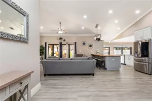 6484 NW 55th Manor, Pompano Beach, FL 33067 - Photo 5