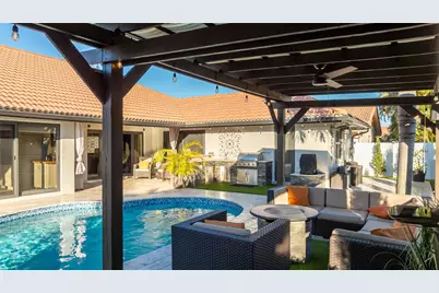 6484 NW 55th Manor, Pompano Beach, FL 33067 - Photo 45