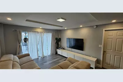 4156 Inverrary Drive #204, Lauderhill, FL 33319 - Photo 11