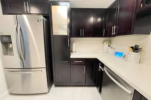 4156 Inverrary Dr, Lauderhill, FL 33319 - Photo 7