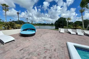 4156 Inverrary Dr, Lauderhill, FL 33319 - Photo 41