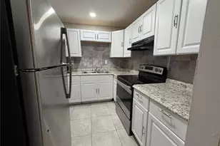 4138 NW 88th Ave, Coral Springs, FL 33065 - Photo 7