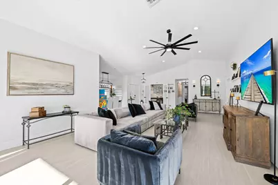 11108 E Clover Leaf Circle, Boca Raton, FL 33428 - Photo 5