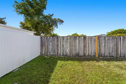 5860 SW 150th Avenue, Miami, FL 33193 - Photo 27