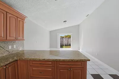 5860 SW 150th Avenue, Miami, FL 33193 - Photo 9