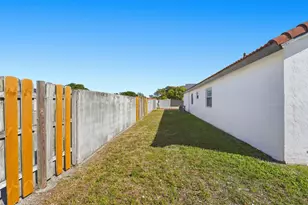 5860 SW 150th Ave, Miami, FL 33193 - Photo 31