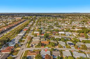 4924 NW 52nd Ct, Tamarac, FL 33319 - Photo 23