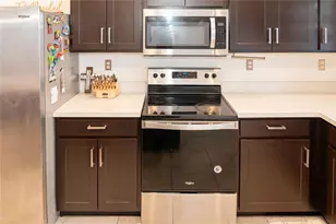 1176 SW 7th Ct, Homestead, FL 33034 - Photo 9