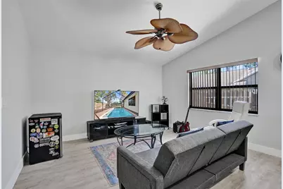 141 Roycourt Circle, Royal Palm Beach, FL 33411 - Photo 5