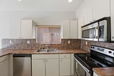 15464 SW 18th Lane, Miami, FL 33185 - Photo 9